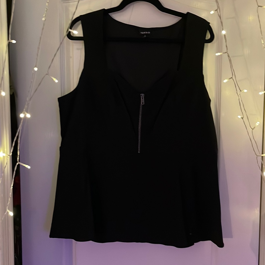 Torrid Peplum Bengaline Zipper Front Tank